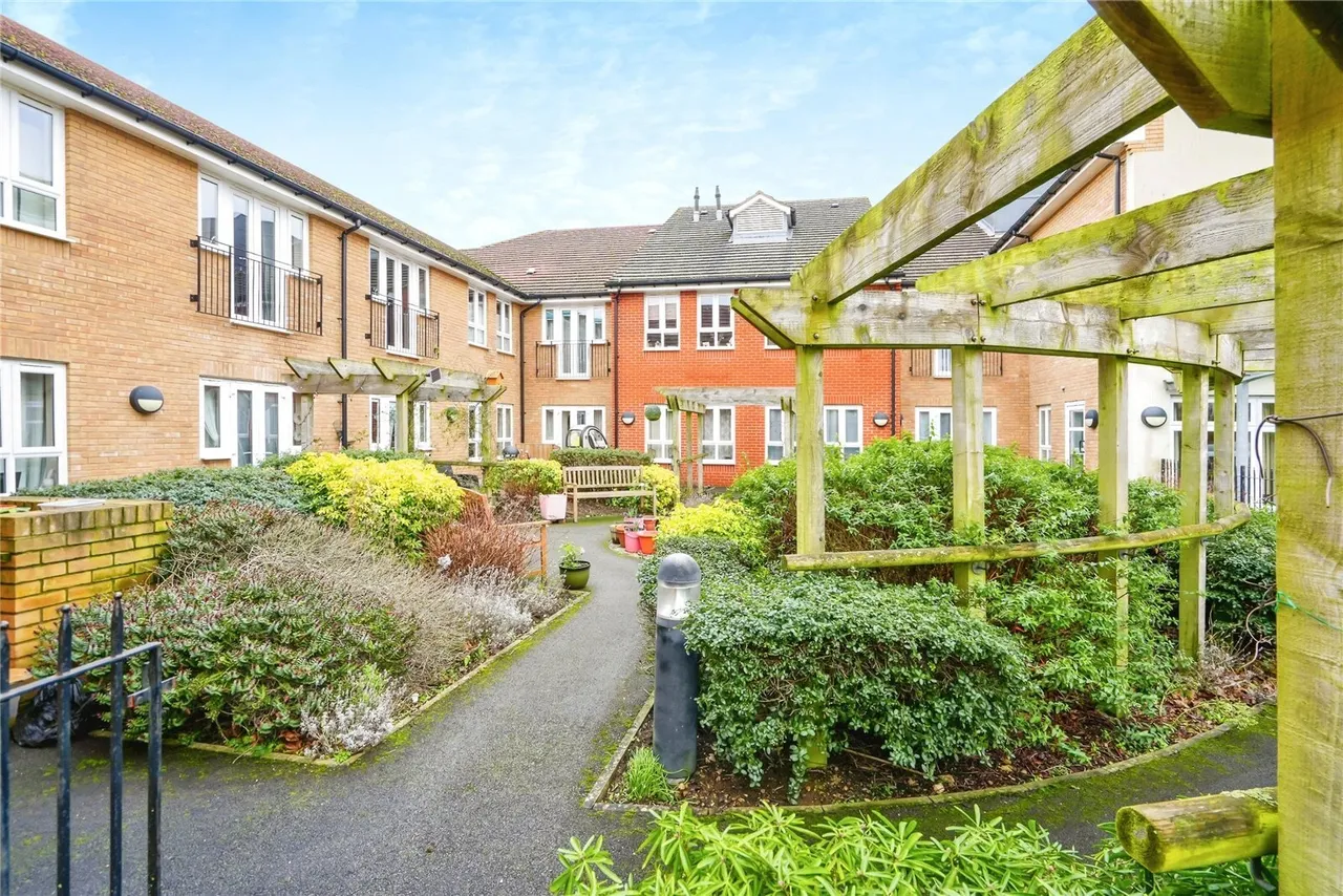 Coach House Mews, Bicester, Oxfordshire, OX26, photo 14