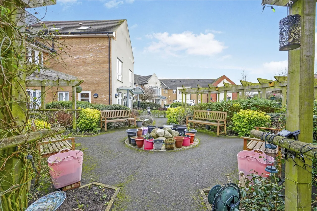 Coach House Mews, Bicester, Oxfordshire, OX26, photo 16
