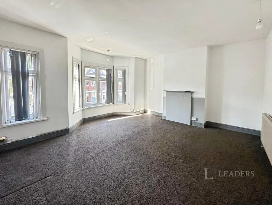 Avondale Road, Luton, LU1, photo 14