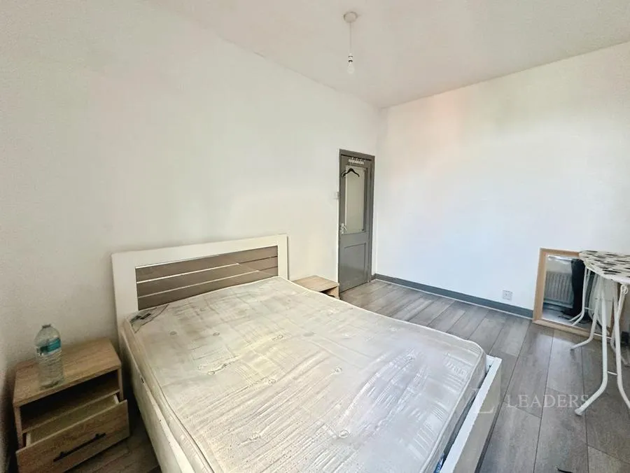 Avondale Road, Luton, LU1, photo 10