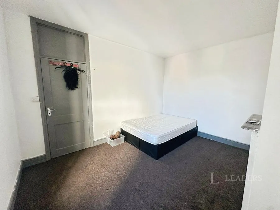 Avondale Road, Luton, LU1, photo 18