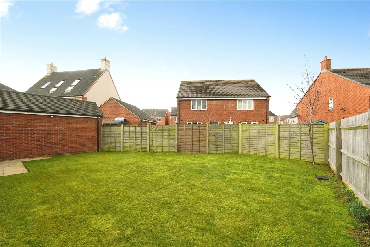Burroughs Close, Brockworth, Gloucester, Gloucestershire, GL3, photo 17