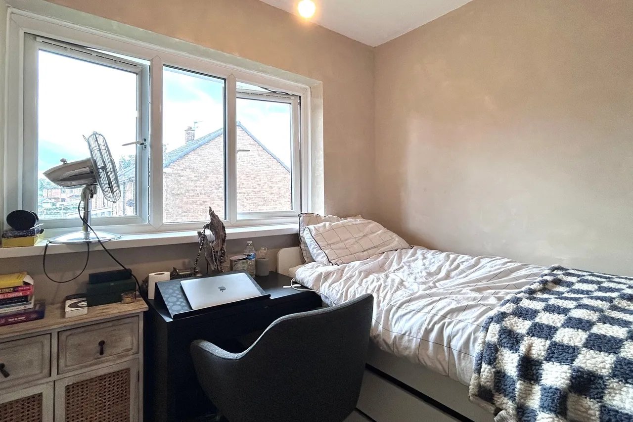 Outwood Road, Cheadle, photo 9