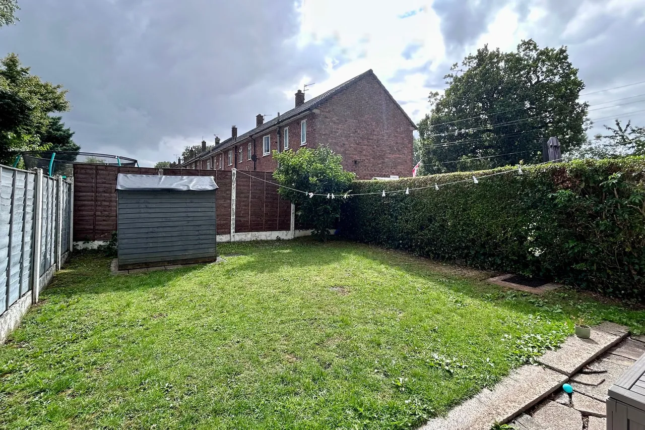 Outwood Road, Cheadle, photo 11