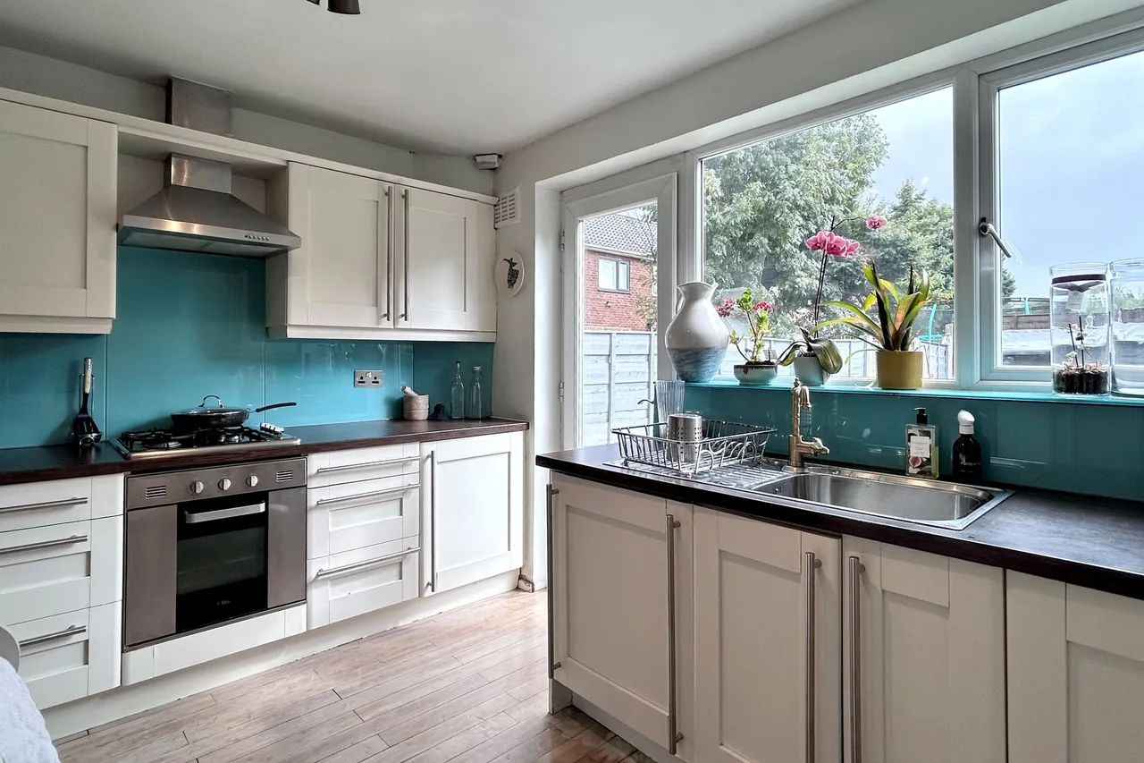 Outwood Road, Cheadle, photo 2
