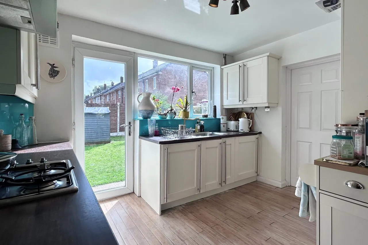 Outwood Road, Cheadle, photo 6