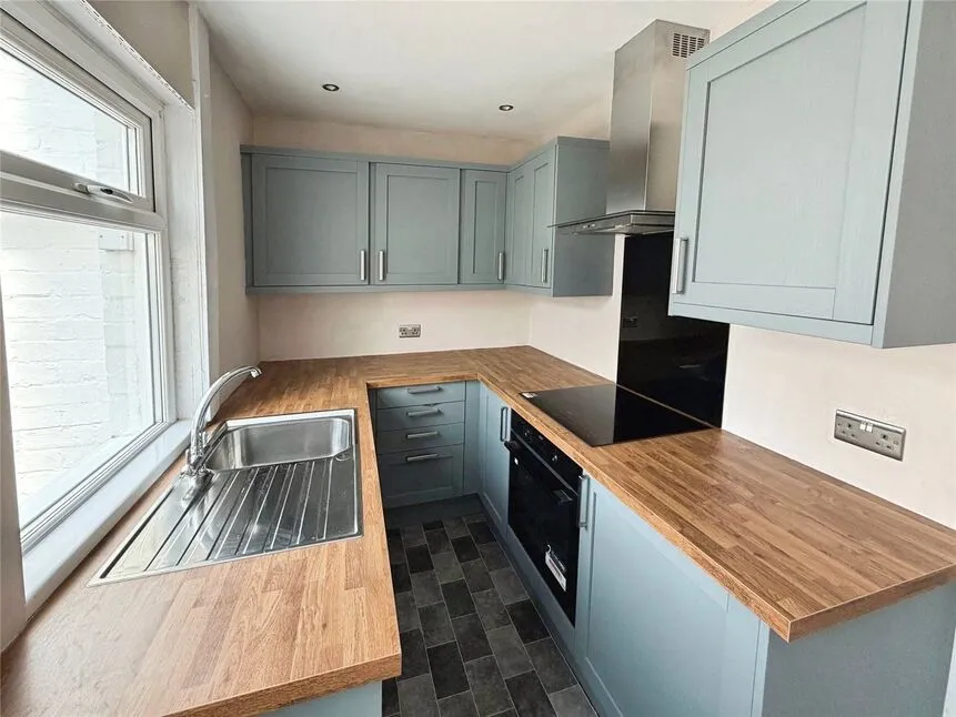 Shakespeare Avenue, Sprotbrough, Doncaster, South Yorkshire, DN5, photo 6