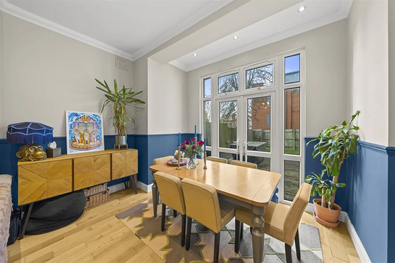 Shoot Up Hill, London NW2 3QA, photo 8