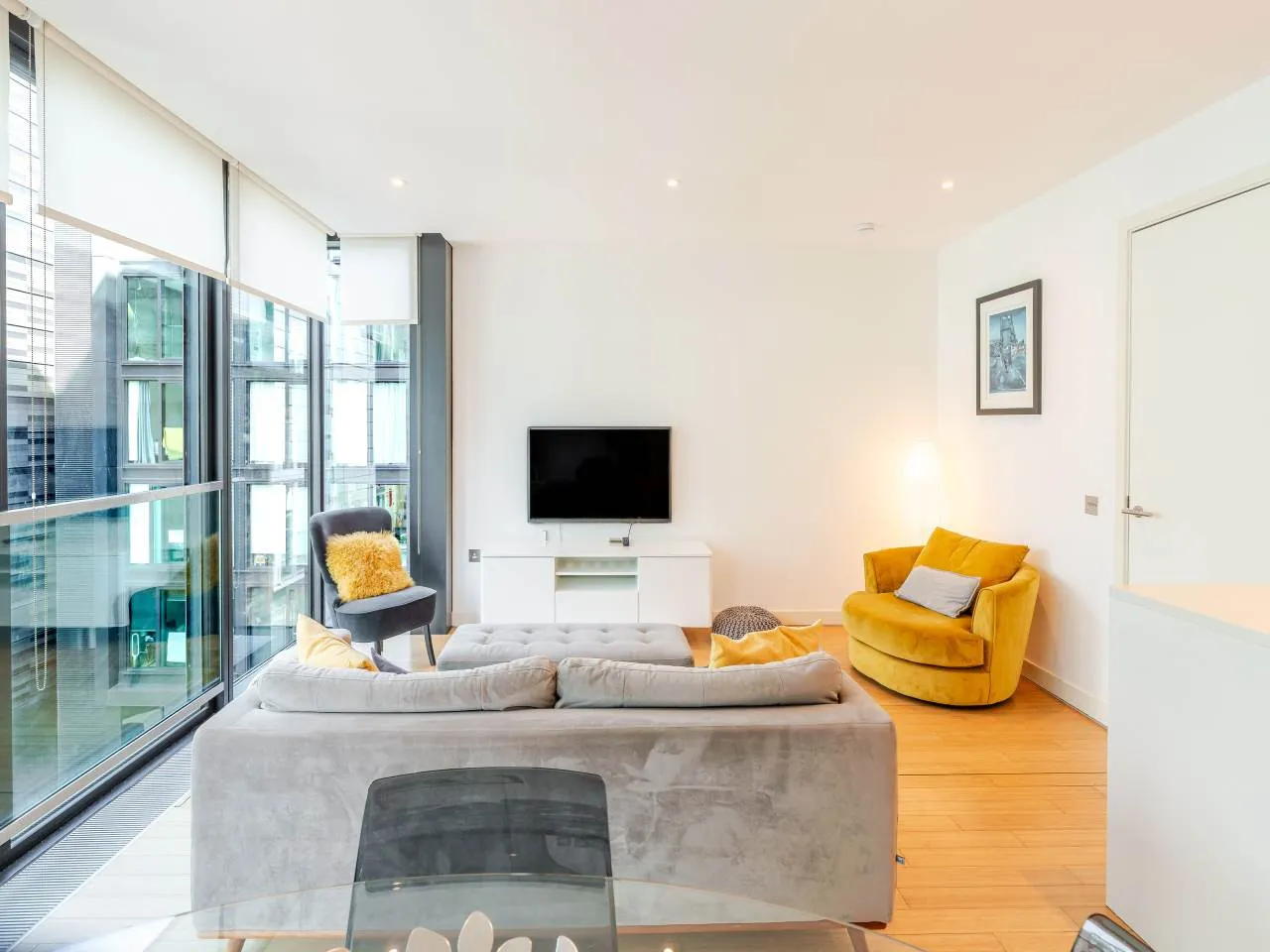 24 Simpson Loan, Edinburgh, EH3 9GE, photo 4