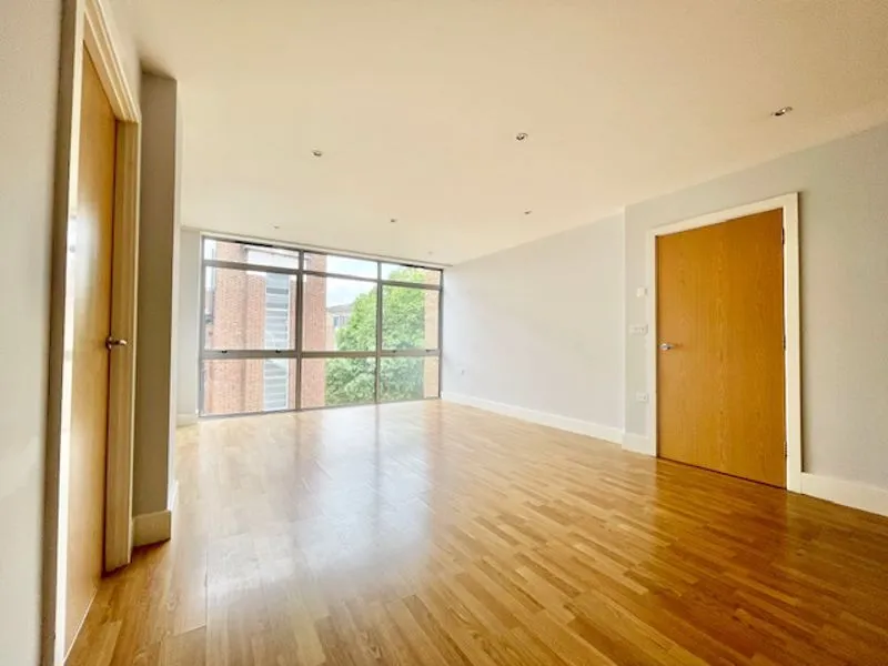 2 bed flat to rent — Long Lane, Clay Court, London SE1 4PB