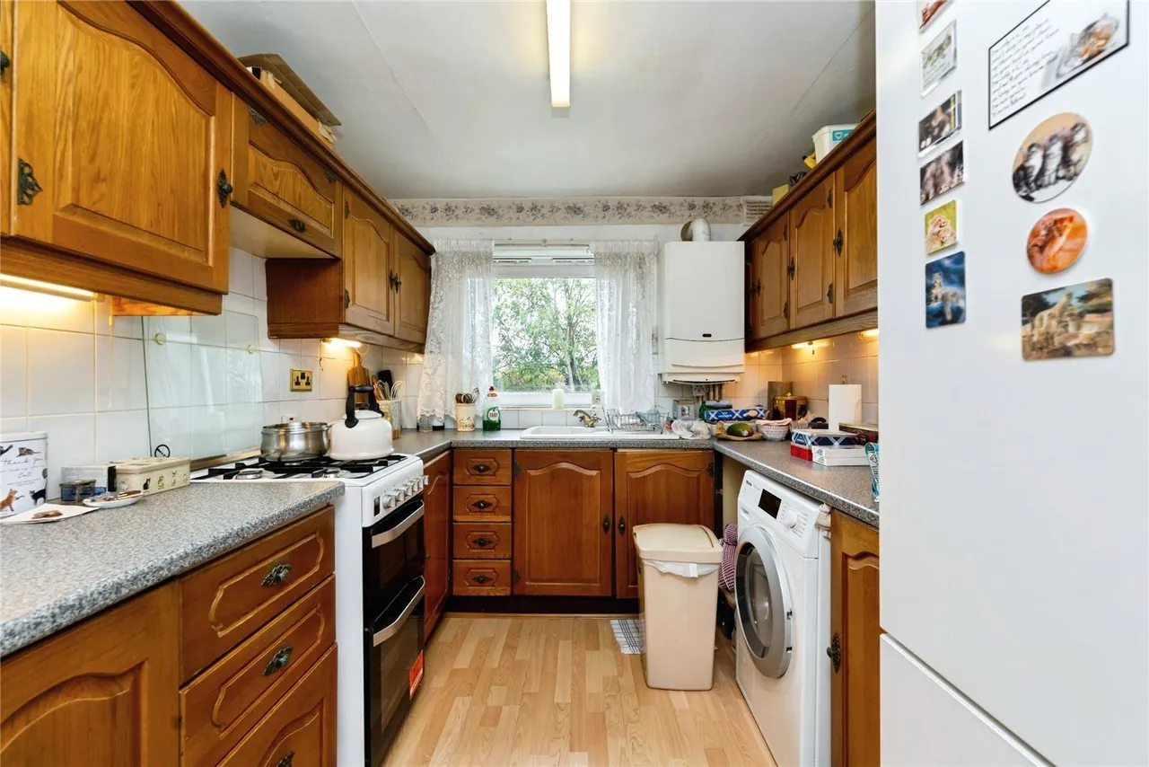 Linden Grove, New Malden, KT3, photo 14