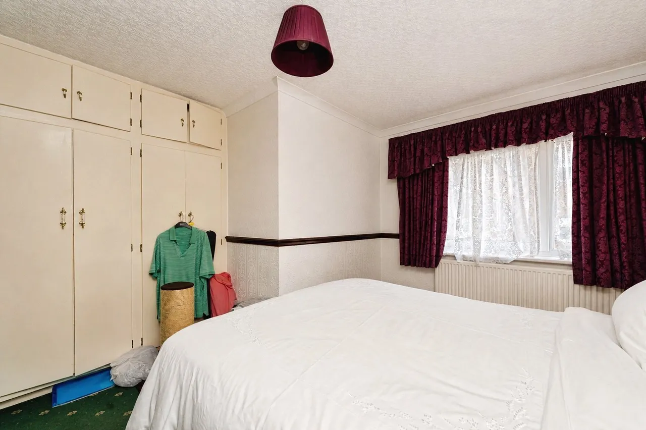 Linden Grove, New Malden, KT3, photo 18