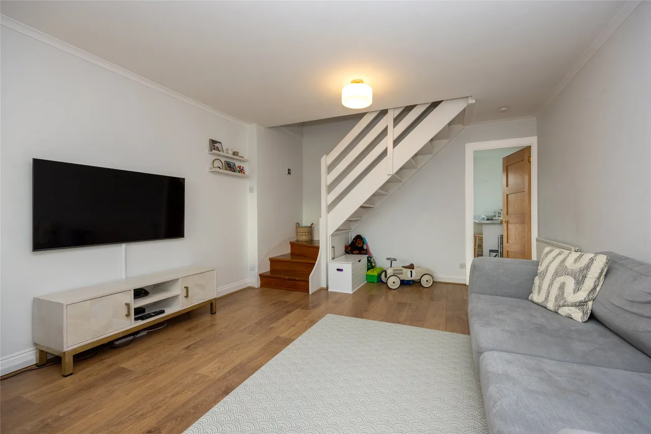 Speedwell Close, Guildford, GU4, photo 17