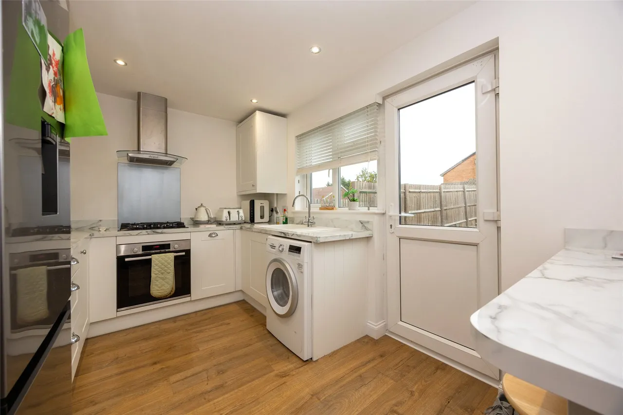 Speedwell Close, Guildford, GU4, photo 5