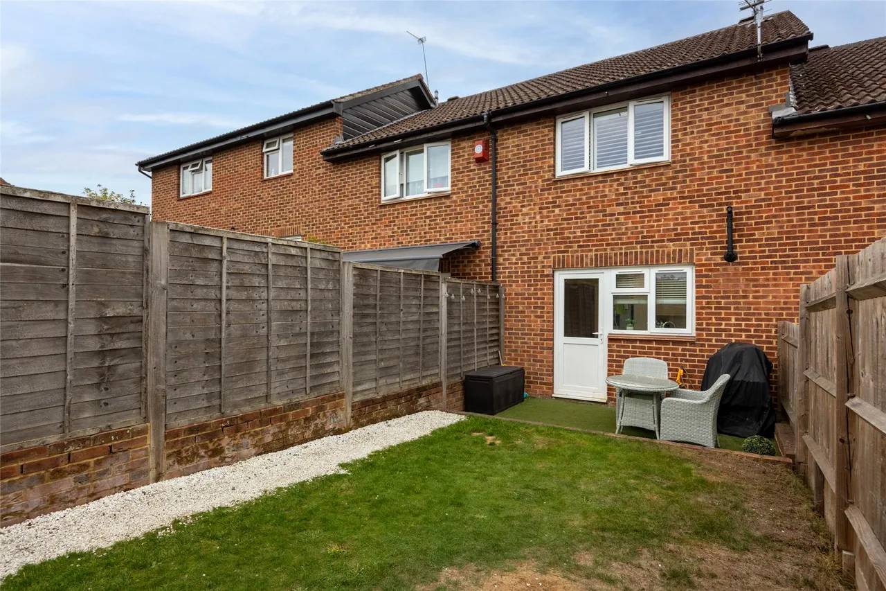 Speedwell Close, Guildford, GU4, photo 22