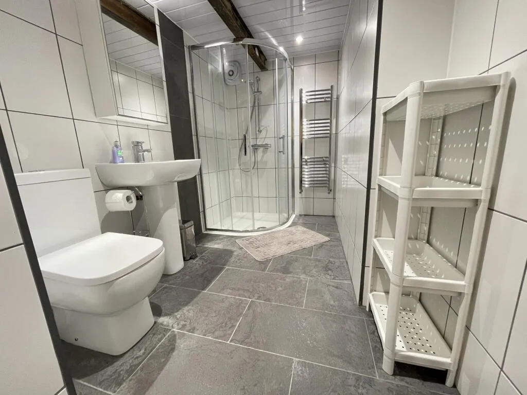 St. Michaels Villas, Headingley, LS6, photo 22