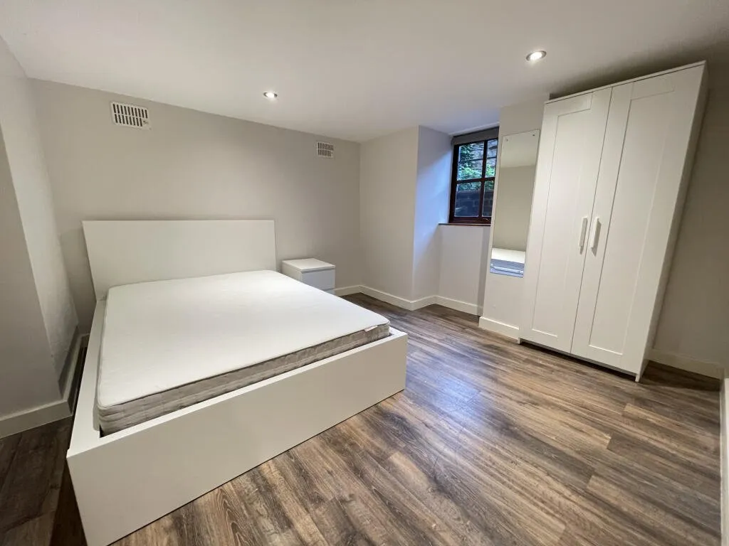 St. Michaels Villas, Headingley, LS6, photo 21