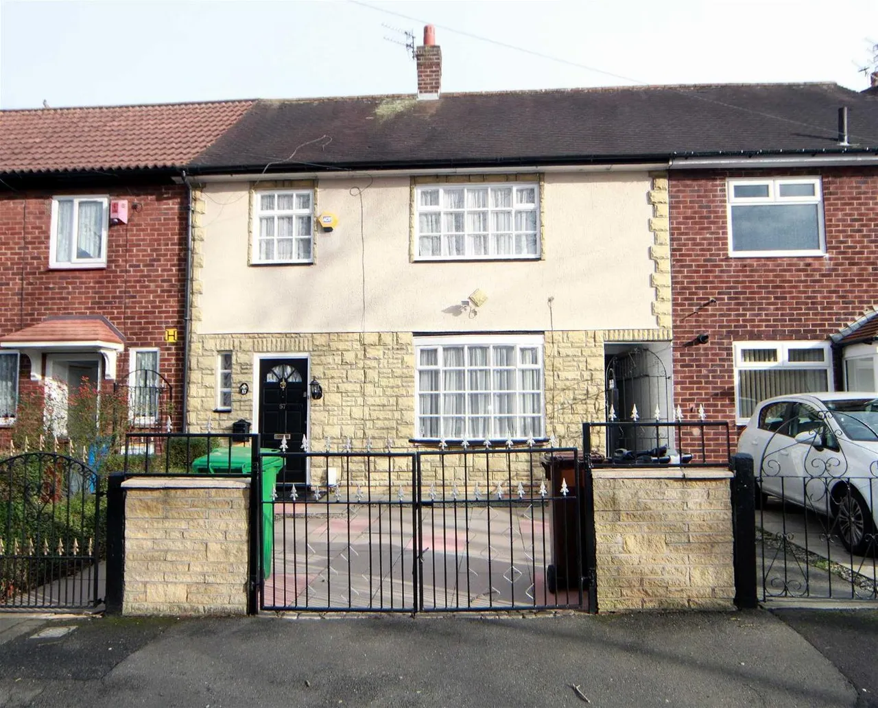 3 bed house to rent, Porlock Road, Manchester, M23
