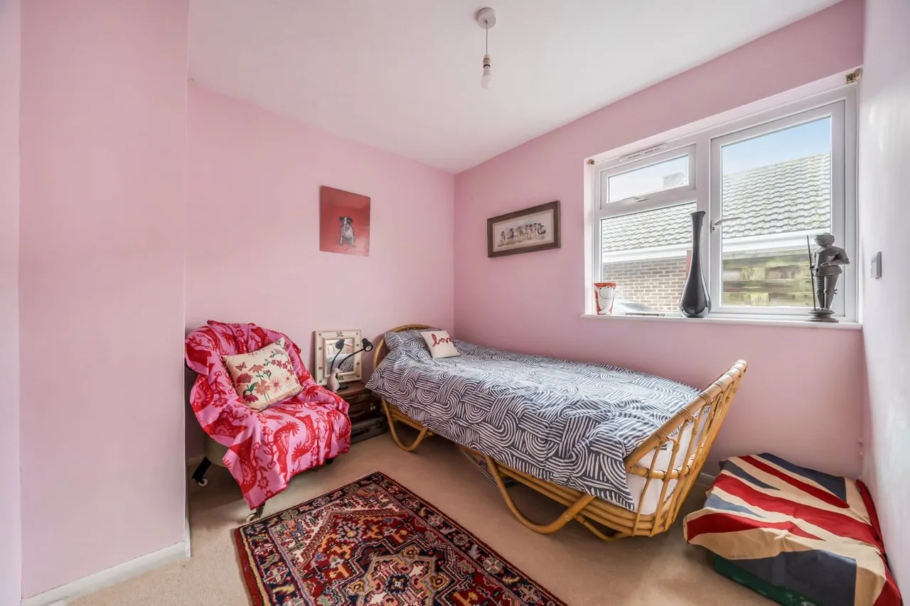 Ethelburga Drive, Lyminge, CT18, photo 12
