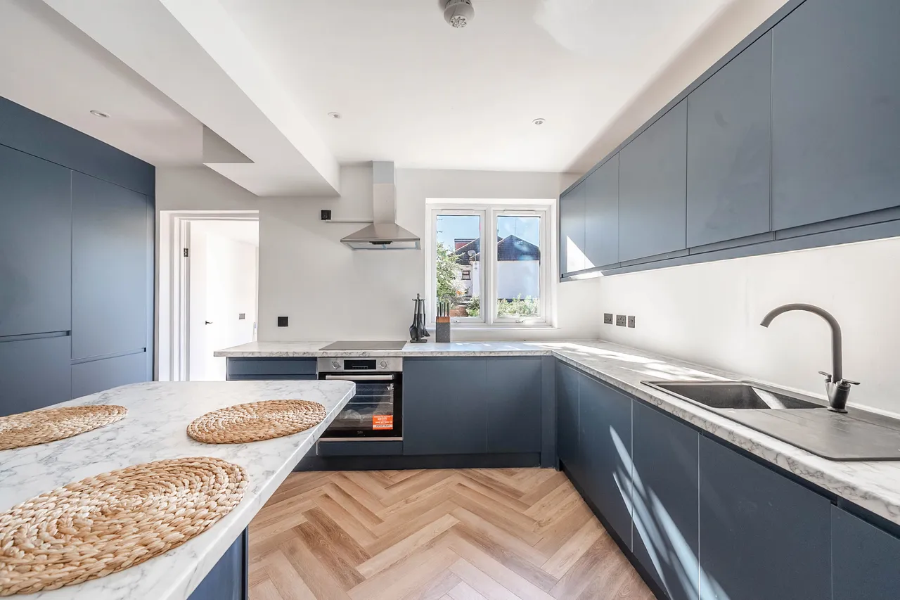 Stanmore, HA7, photo 33