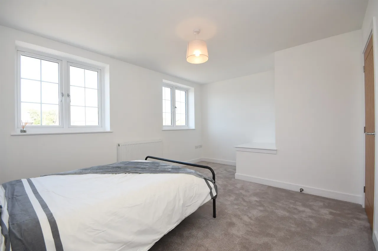 Peverel Place, Hatfield Peverel, CM3, photo 9
