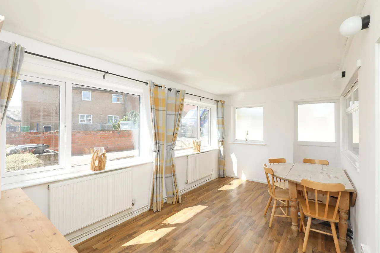 Springvale Close, Danesmoor, S45, photo 8