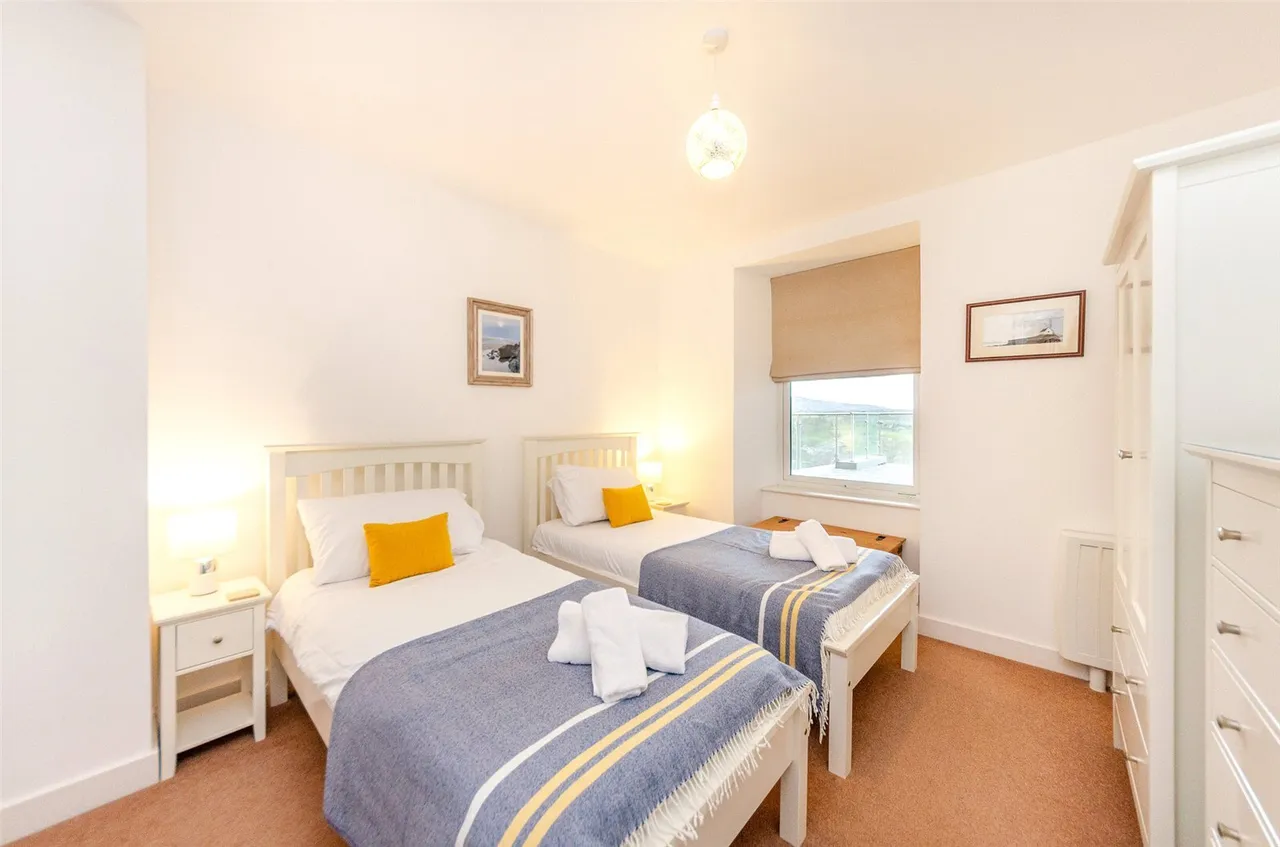 Lon Y Don, Trearddur Bay, photo 7