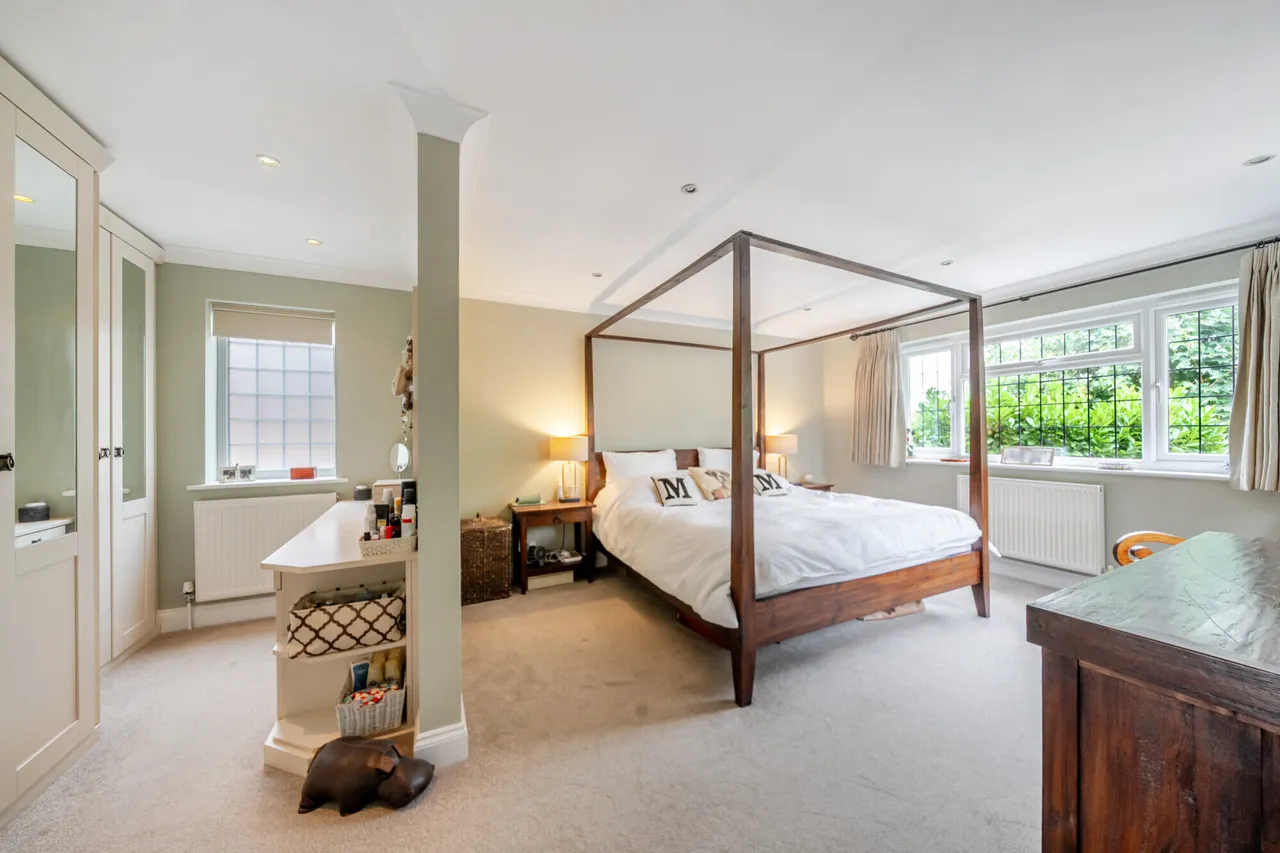 Tilsworth Road, Beaconsfield, HP9, photo 6