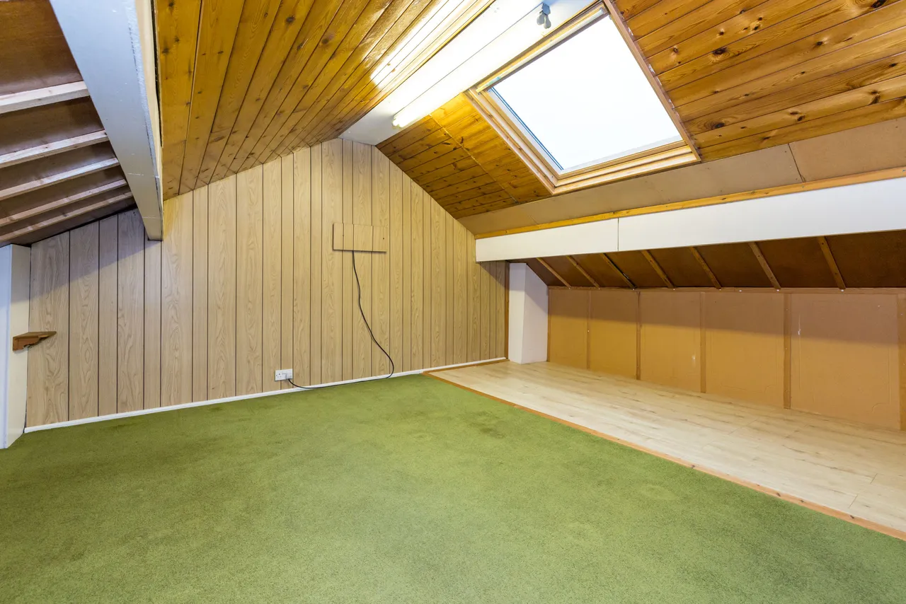 Laurel Grove, Ashton-In-Makerfield, WN4, photo 18