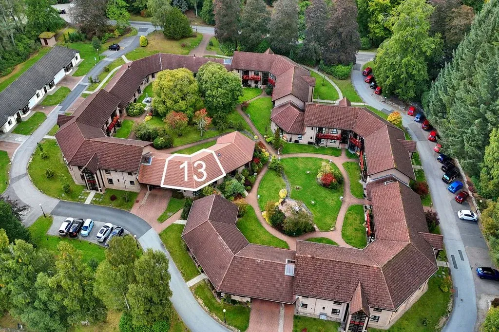 2 bed house for sale, Queen Victoria Park, Banchory, AB31