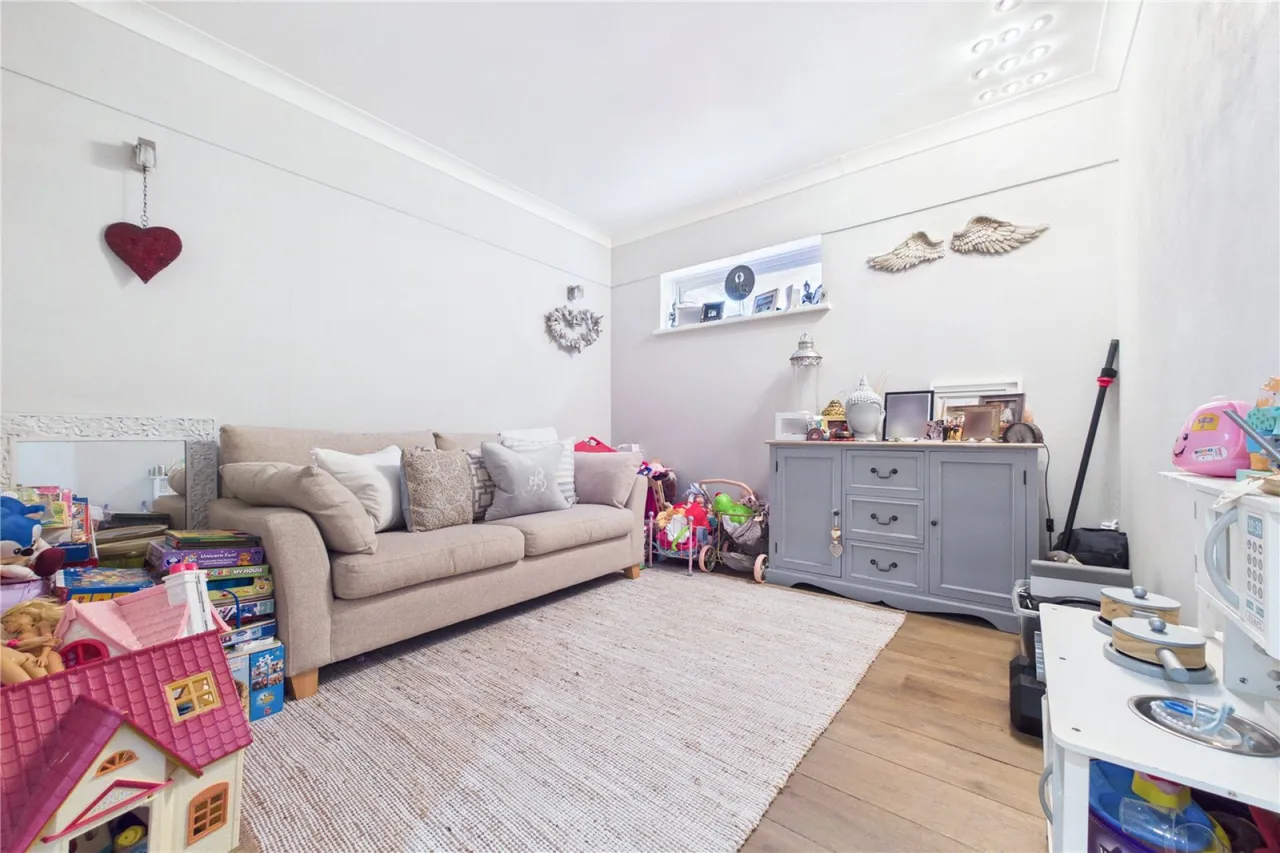 Mandeville Close, Tilehurst, RG30, photo 9