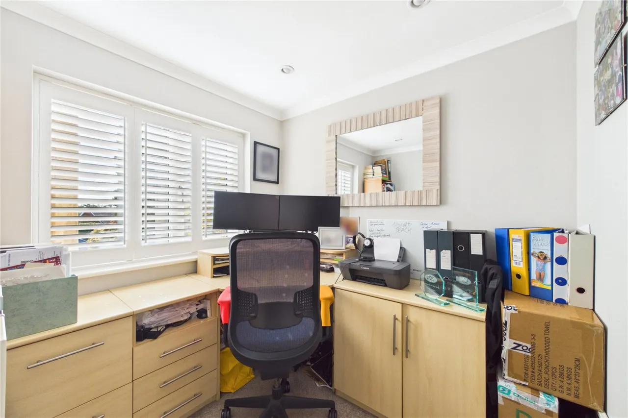 Mandeville Close, Tilehurst, RG30, photo 6