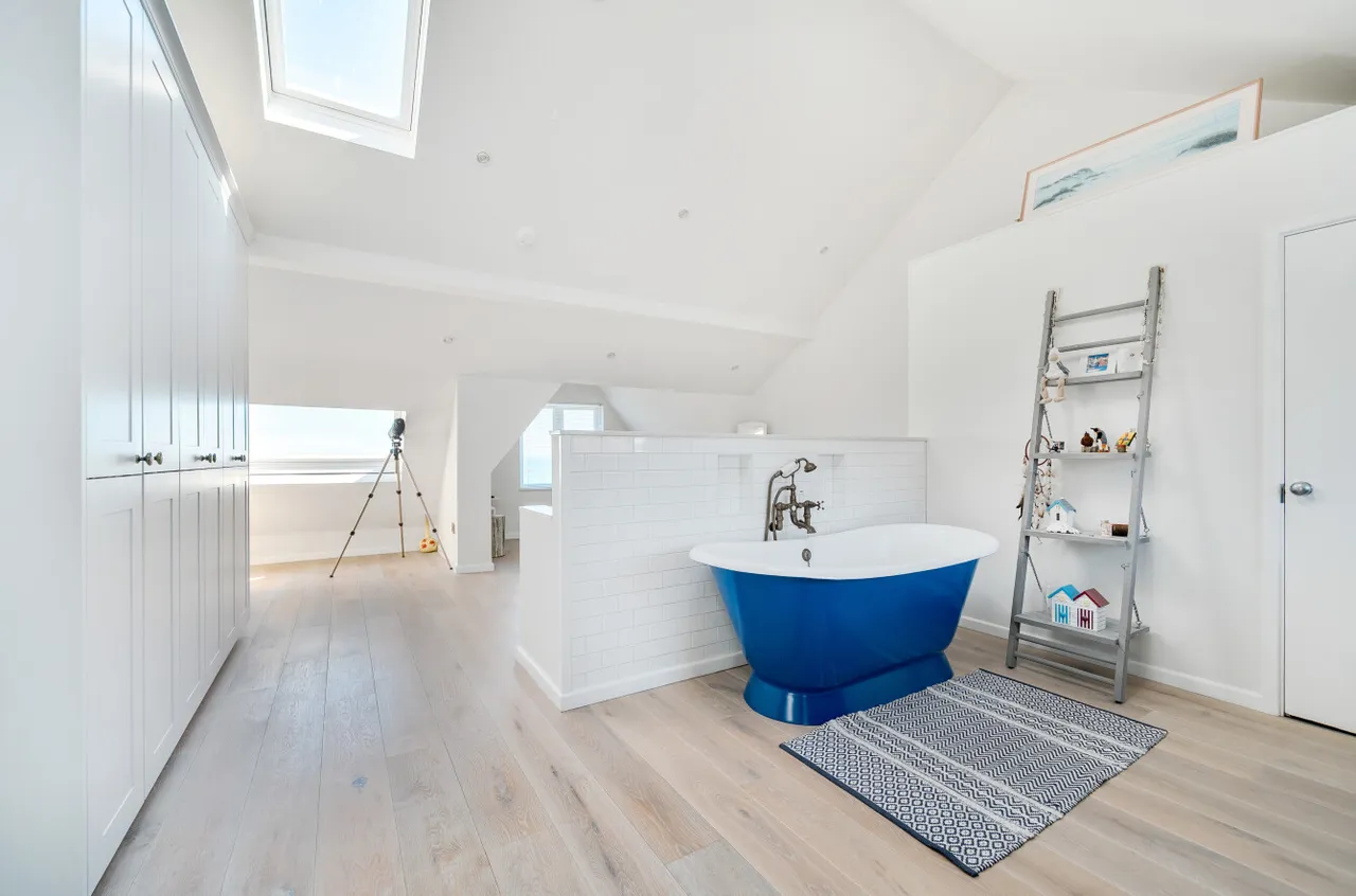 New Parade, Worthing, BN11, photo 9