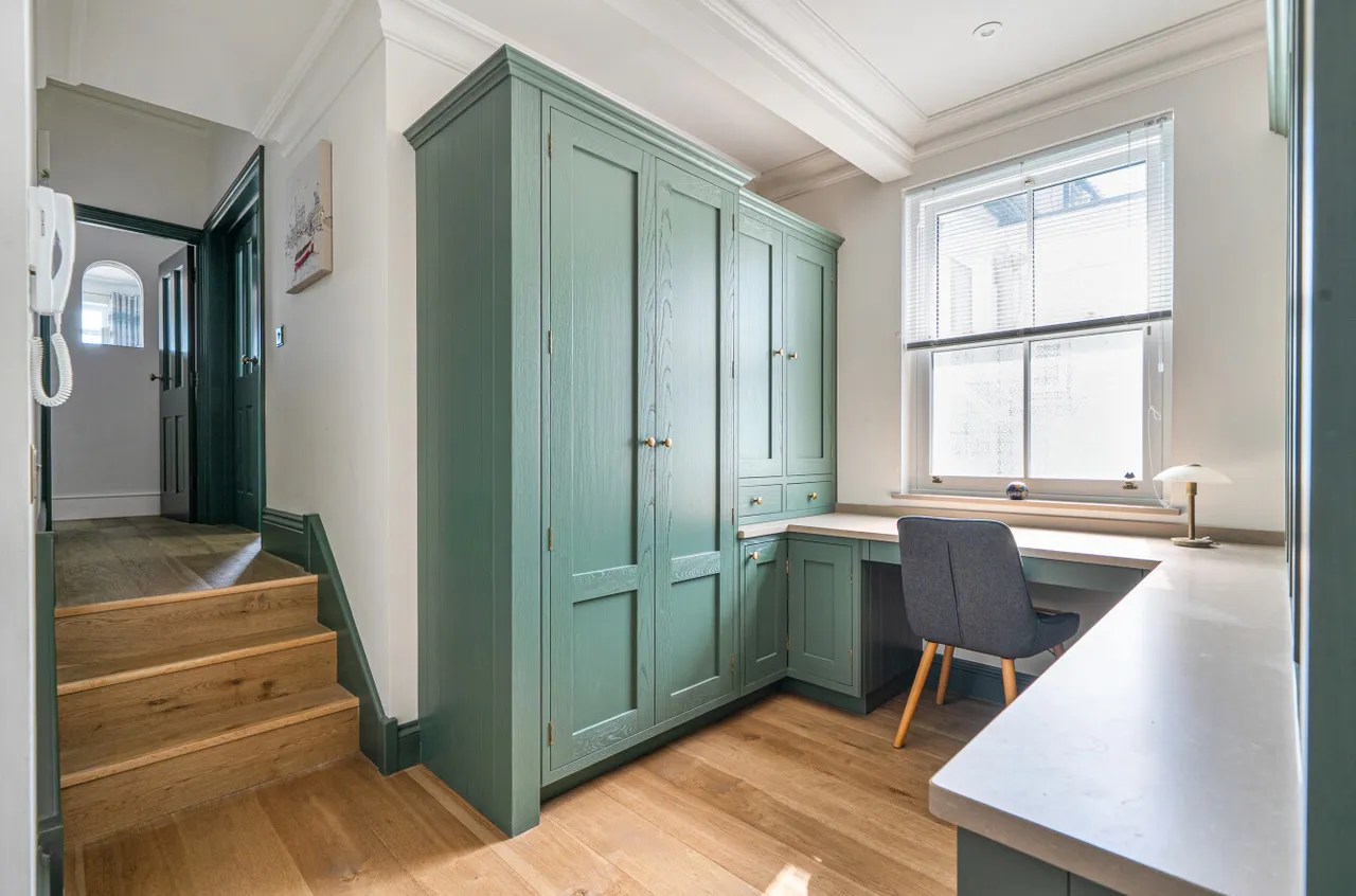 New Parade, Worthing, BN11, photo 13