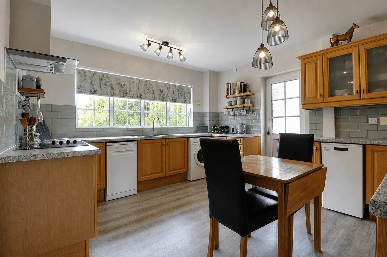 Scotter Road, Laughton, DN21, photo 11