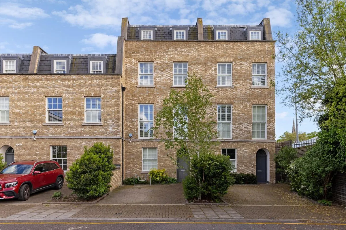 6 bed house for sale, Mills Row, London, W4