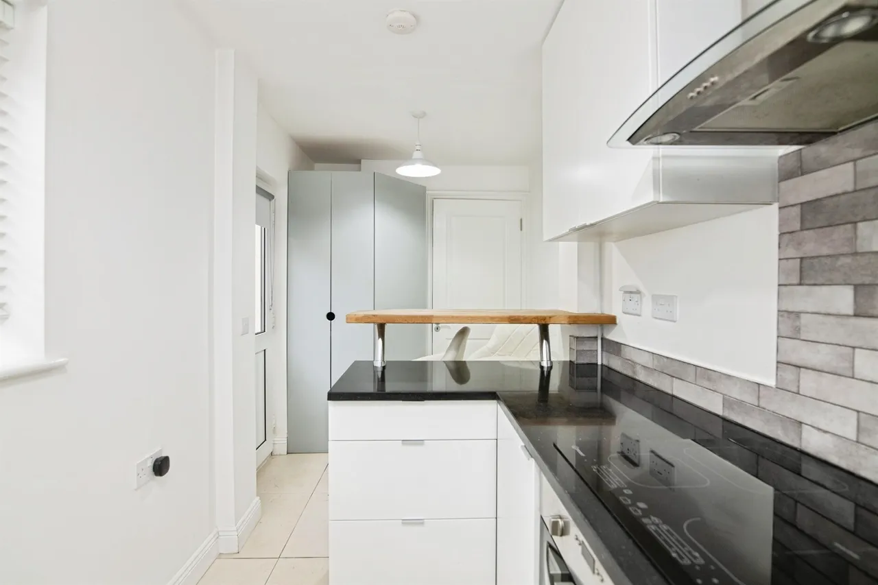 Bishopton Road, Smethwick, B67, photo 8