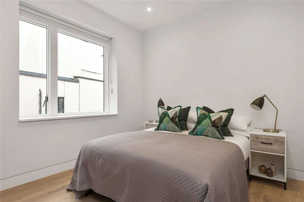 Nicholas Road, London, W11 4AY, photo 6