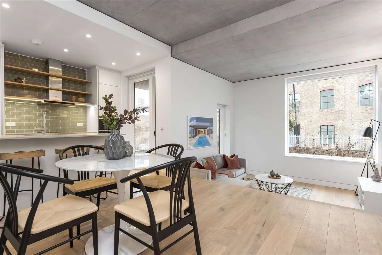 2 bed new development to rent — Nicholas Road, London, W11 4AY