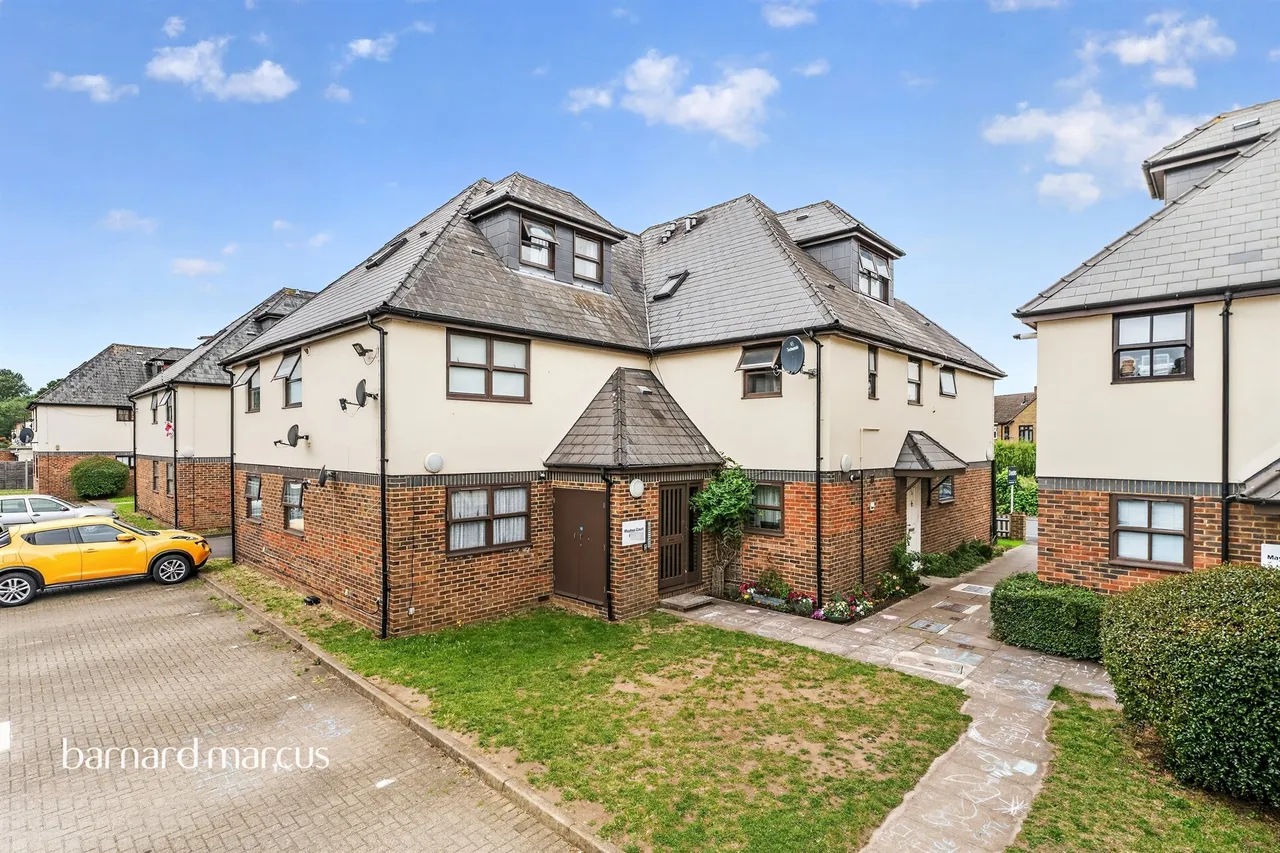 Grove Road, Mitcham, CR4, photo 16
