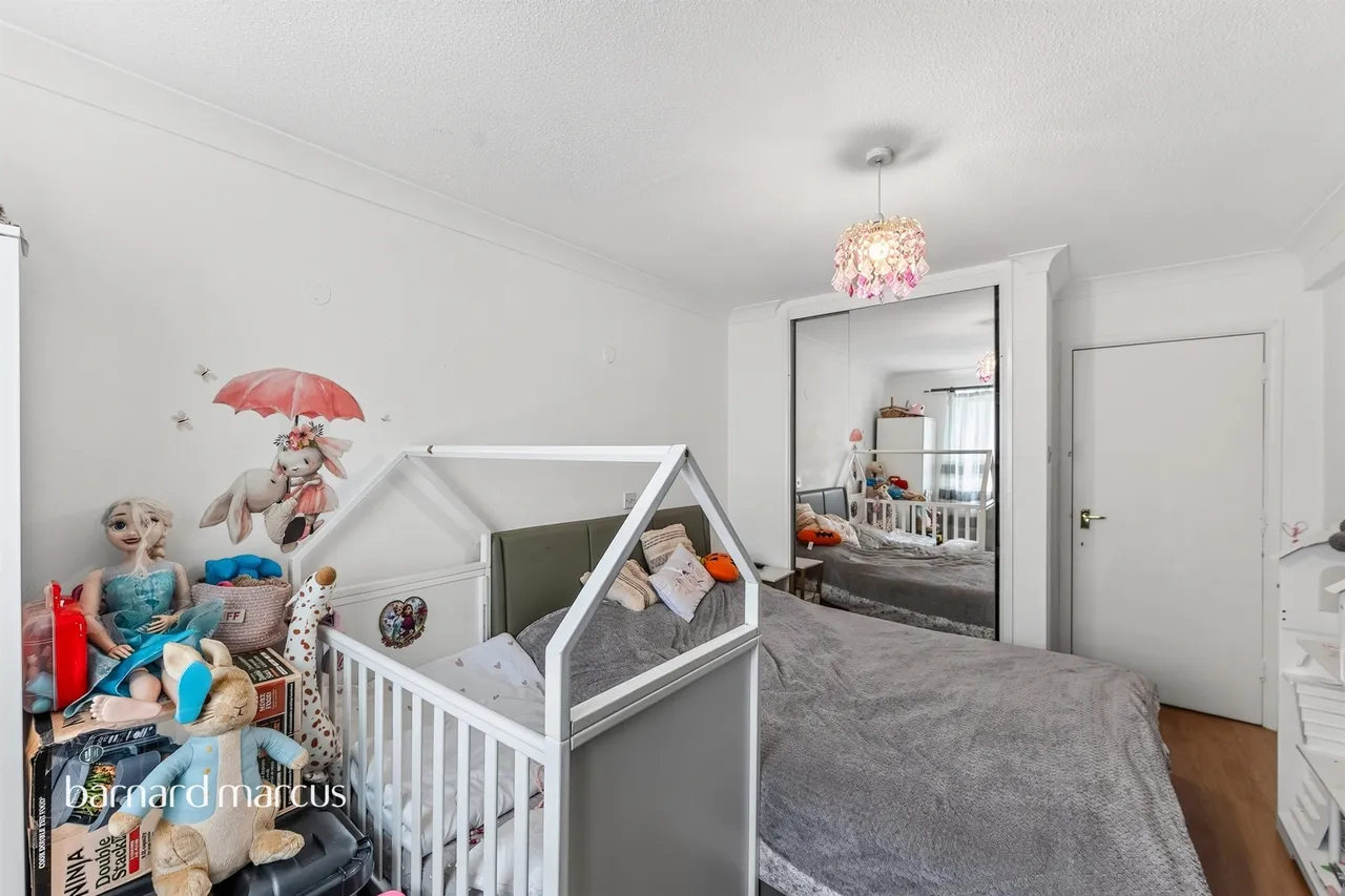 Grove Road, Mitcham, CR4, photo 5