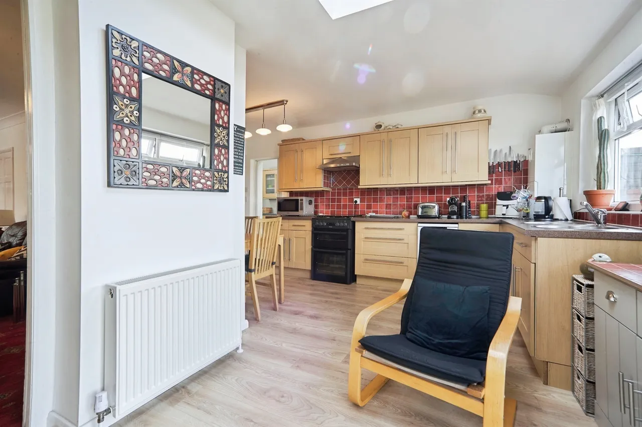 Low Ash Drive, Wrose, Shipley, photo 4
