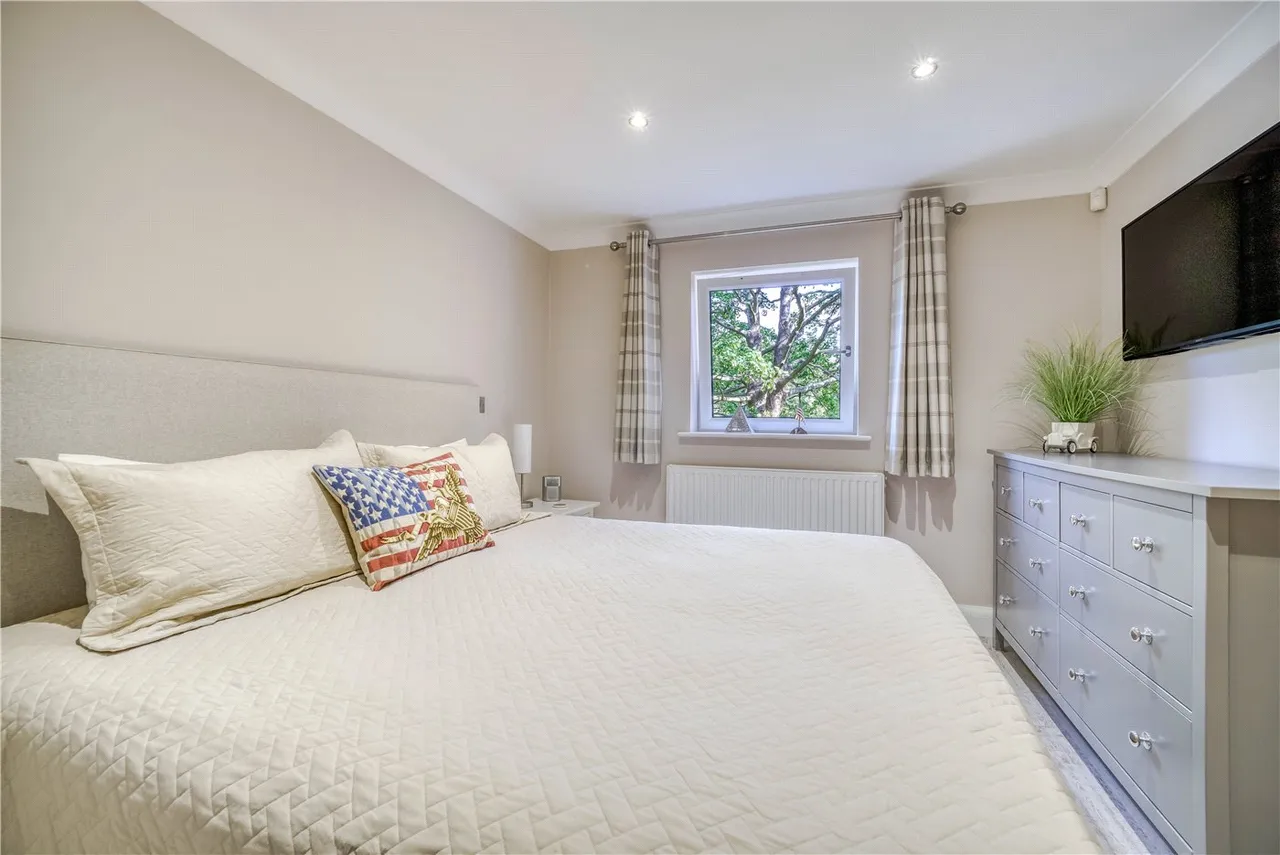 Belle Vue Road, Lower Parkstone, Poole, BH14, photo 2