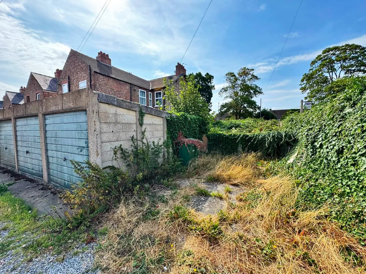 Station Road, Haxby, York, photo 3