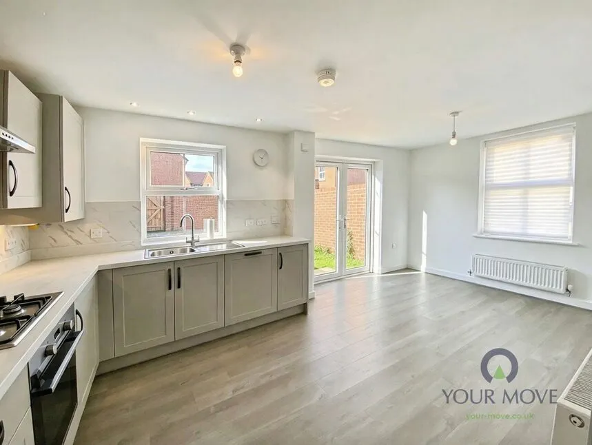 Laxtons Crescent, Borden, ME10, photo 8