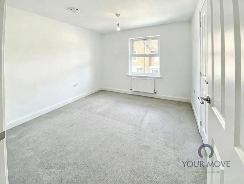 Laxtons Crescent, Borden, ME10, photo 17