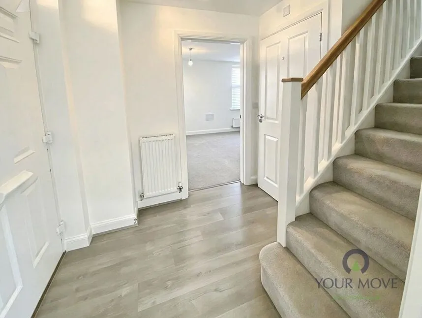 Laxtons Crescent, Borden, ME10, photo 5