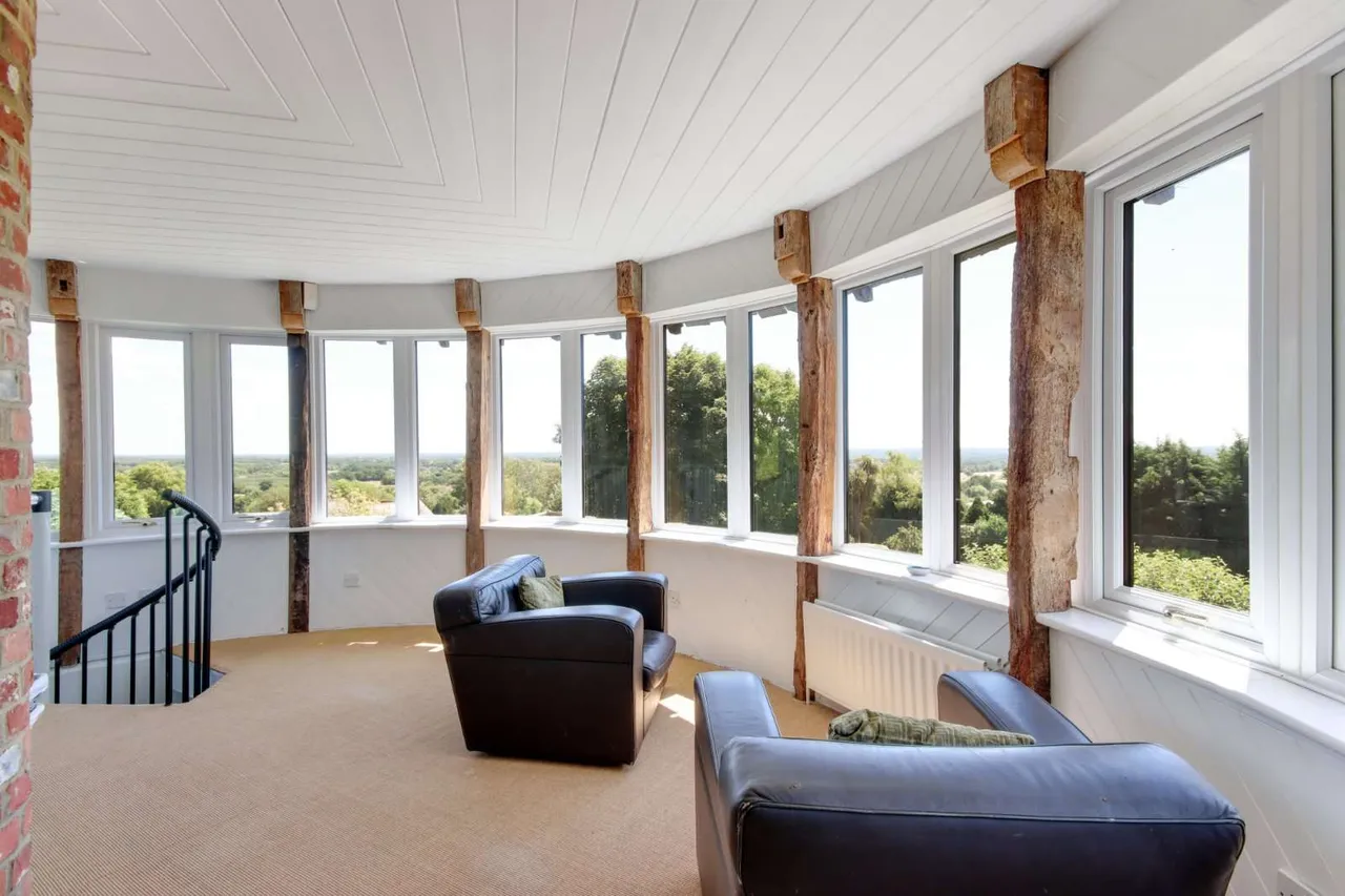 Chart Road, Sutton Valence, Maidstone, Kent, ME17 3AW, photo 4