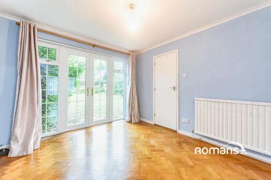 Silverdale Road, Earley, RG6, photo 3