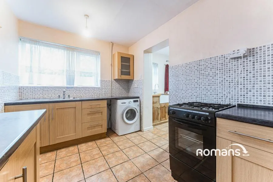 Silverdale Road, Earley, RG6, photo 4
